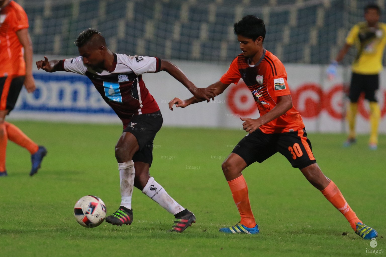 Club Eagles vs BG Sports in the third round of Ooredoo Dhivehi Premiere League. 2016 Male', Thursday 25 August 2016. (Images.mv Photo: Abdulla Abeedh)