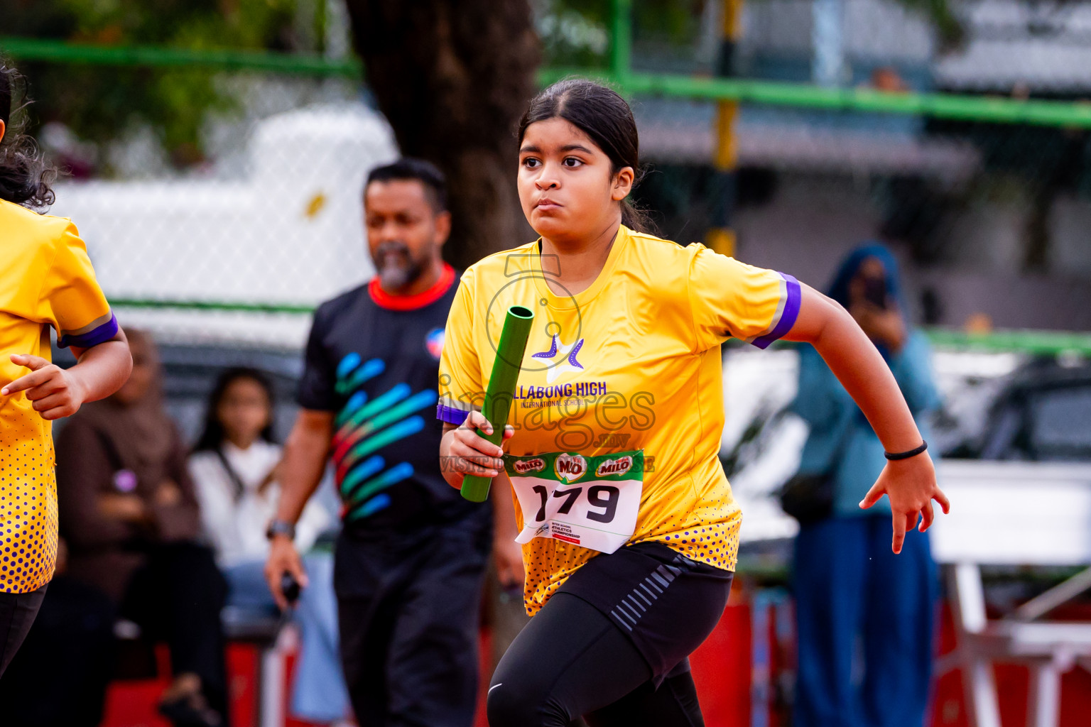 Day 6 of Inter-school Athletics Championship 2025 held in Ekuveni Synthetic Track, Male', Maldives on Sunday, 12th October 2025. Photos by: Nausham Waheed / Images.mv