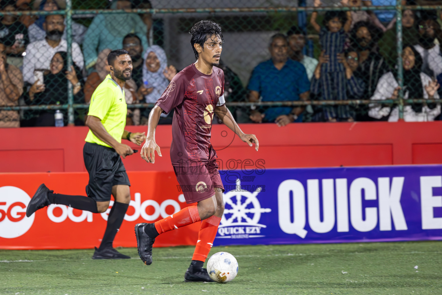 V Fulidhoo vs V Keyodhoo in Day 15 of Golden Futsal Challenge 2025 was held on Sunday, 19th January 2025, in Hulhumale', Maldives. Photos: Ismail Thoriq / images.mv