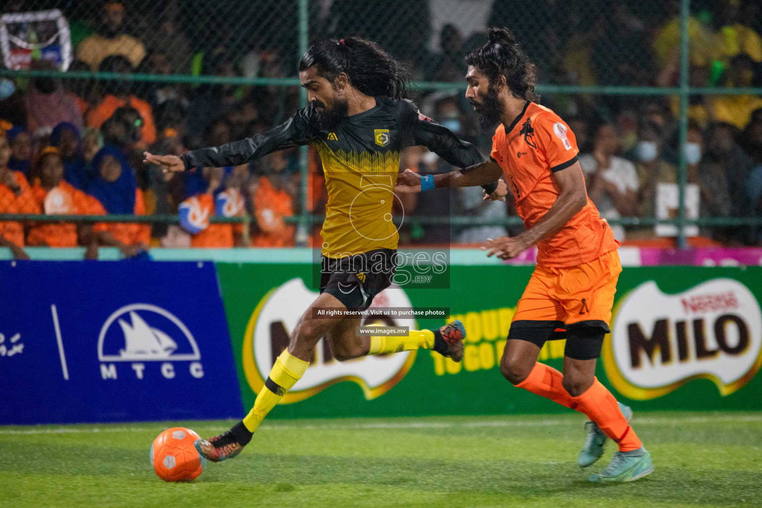 RRC Vs FSM in the Semi Finals of Club Maldives 2021 held in Hulhumale, Maldives on 19 December 2021. Photos: Shuu Abdul Sattar / images.mv