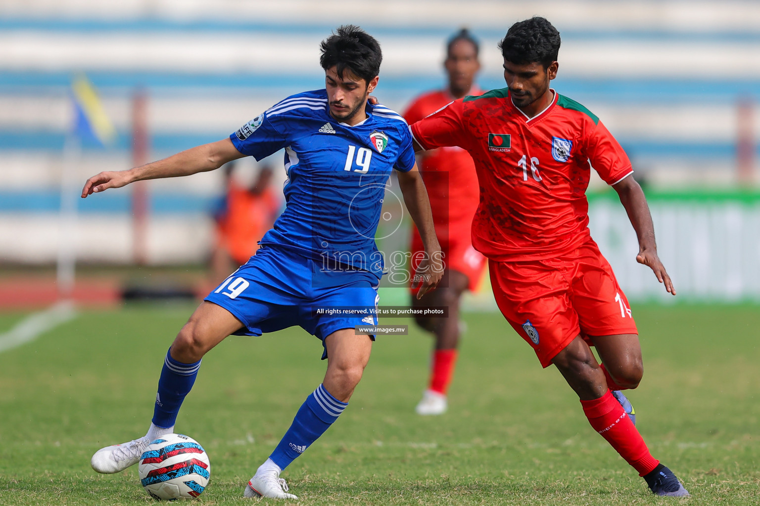 Kuwait vs Bangladesh in the Semi-final of SAFF Championship 2023 held in Sree Kanteerava Stadium, Bengaluru, India, on Saturday, 1st July 2023. Photos: Nausham Waheed, Hassan Simah / images.mv