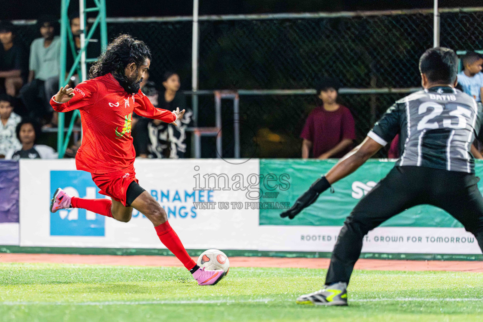 Kanmathi FC VS Maahinne United in Day 4 - Fonadhoo Youth Futsal Challenge 2025 held in Fonadhoo Futsal Stadium, L. Fonadhoo, Maldives on Wednesday, 29th October 2025 Photos: Arif Rasheed / images.mv