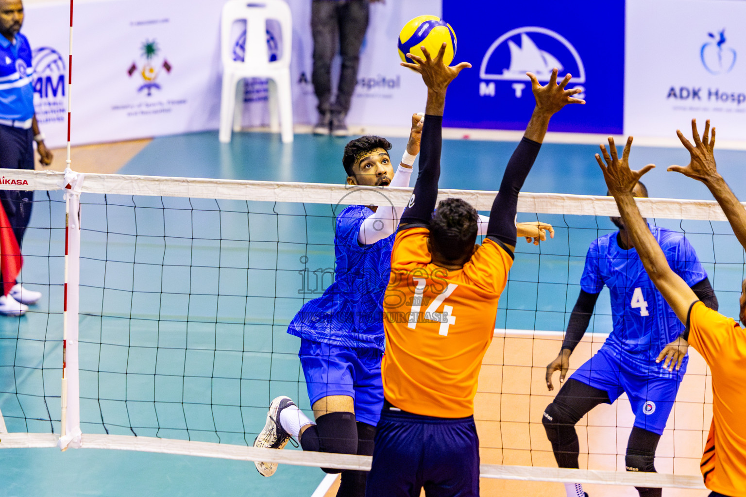 Sports Club City vs Police Club in Day 3 of MILO VAM Cup 2024 Men's Division was held in Social Center Indoor Hall on Wednesday, 30th October 2024. Photos: Nausham Waheed / images.mv