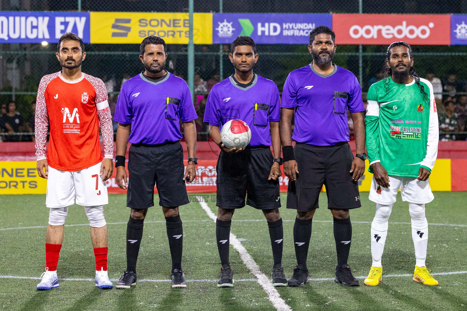 L Maavah vs L Kalaidhoo in Day 3 of Golden Futsal Challenge 2024 was held on Wednesday, 17th January 2024, in Hulhumale', Maldives
Photos: Ismail Thoriq / images.mv