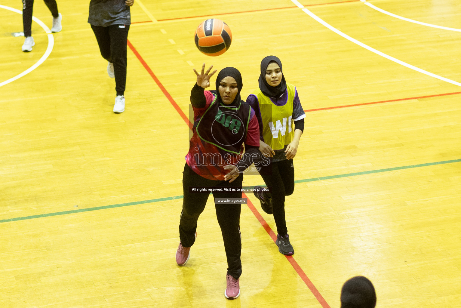 Sports Club Skylark vs United Unity Sports Club in the Milo National Netball Tournament 2022 on 19 July 2022, held in Social Center, Male', Maldives. Photographer: Shuu / Images.mv