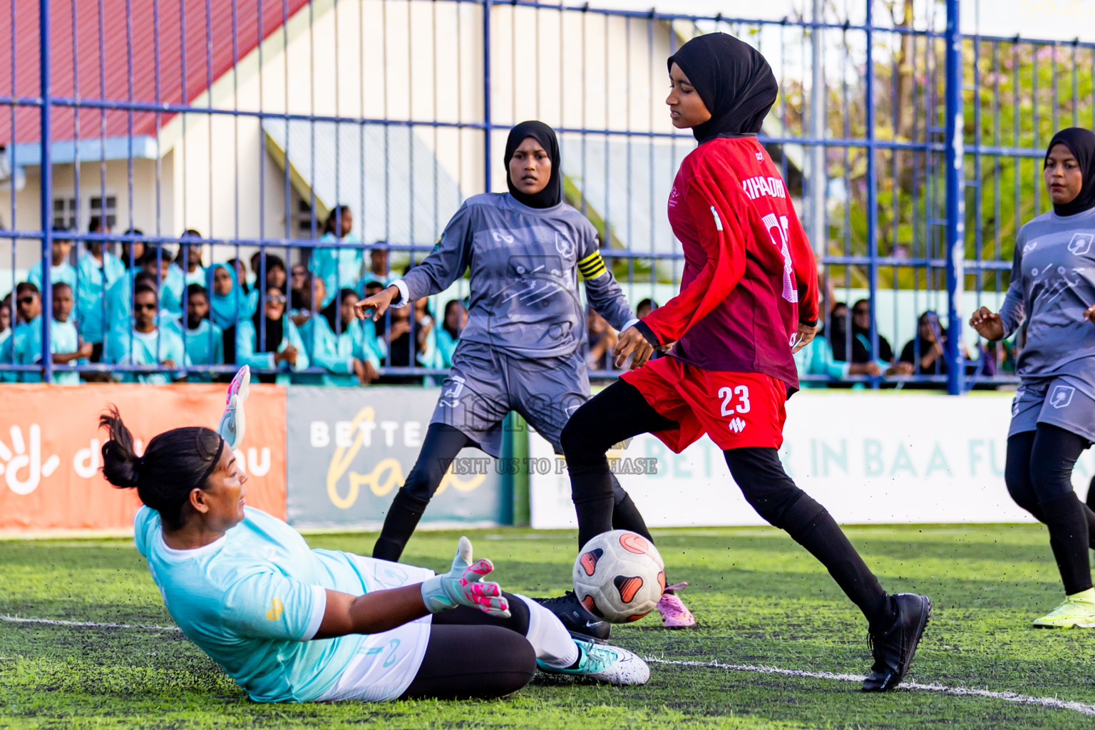 Dhonfan vs Kihaadhoo in Day 4 of Better in Baa Futsal Fiesta 2025 Woman's division held in B. Eydhafushi, Maldives on Sunday, 9th November 2025. Photos: Nausham Waheed / images.mv