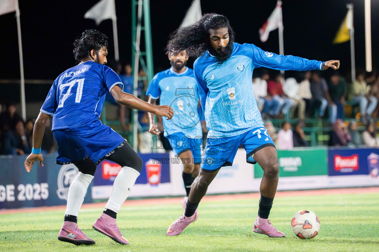 Foemathi VS Laamu Blues in Day 3 - Fonadhoo Youth Futsal Challenge 2025 held in Fonadhoo Futsal Stadium, L. Fonadhoo, Maldives on Tuesdat, 28th October 2025 Photos: Arif Rasheed / images.mv