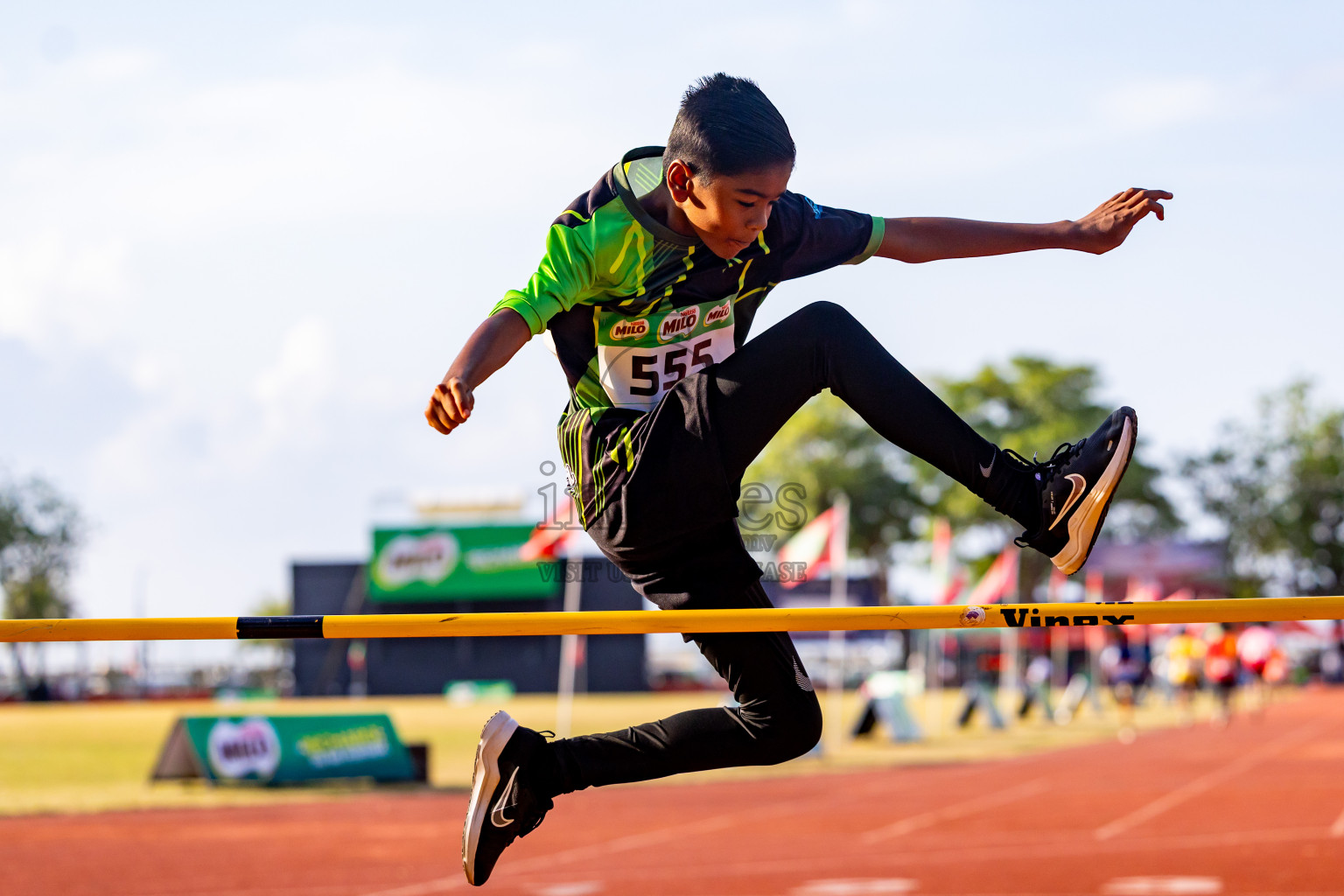 Day 3 of Inter-school Athletics Championship 2025 held in Ekuveni Synthetic Track, Male', Maldives on Wednesday, 08th October 2025. Photos by: Nausham Waheed / Images.mv