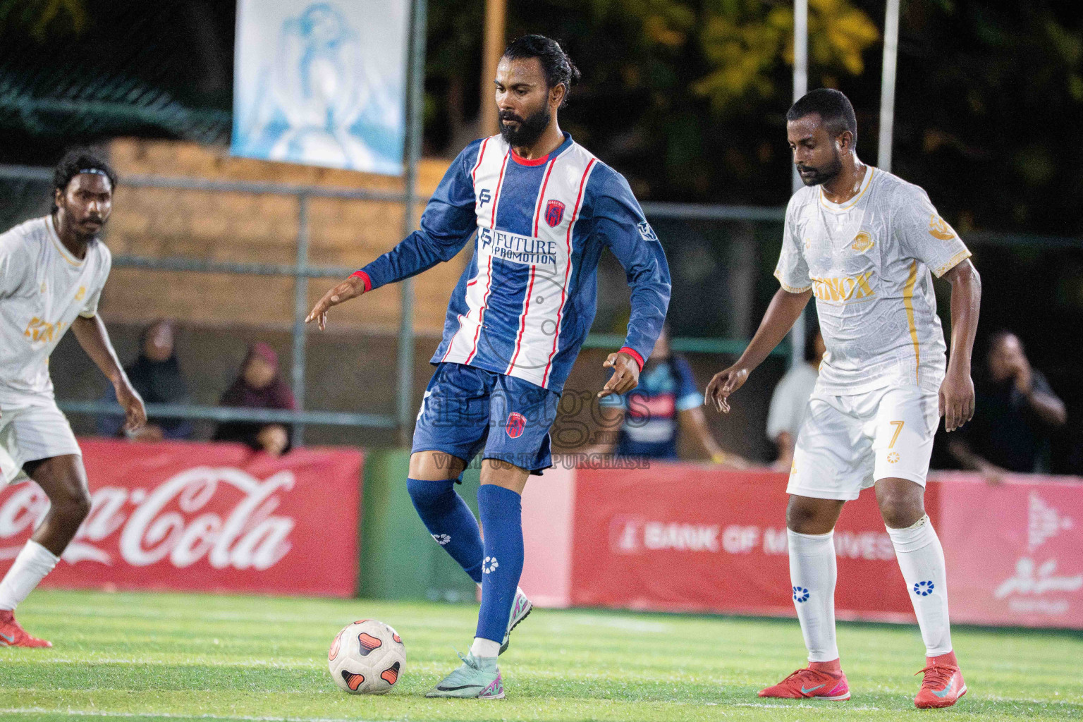 Maahinne UTD VS Lecrose SC in Day 2 - Fonadhoo Youth Futsal Challenge 2025 held in Fonadhoo Futsal Stadium, L. Fonadhoo, Maldives on Monday, 27th October 2025 Photos: Arif Rasheed / images.mv