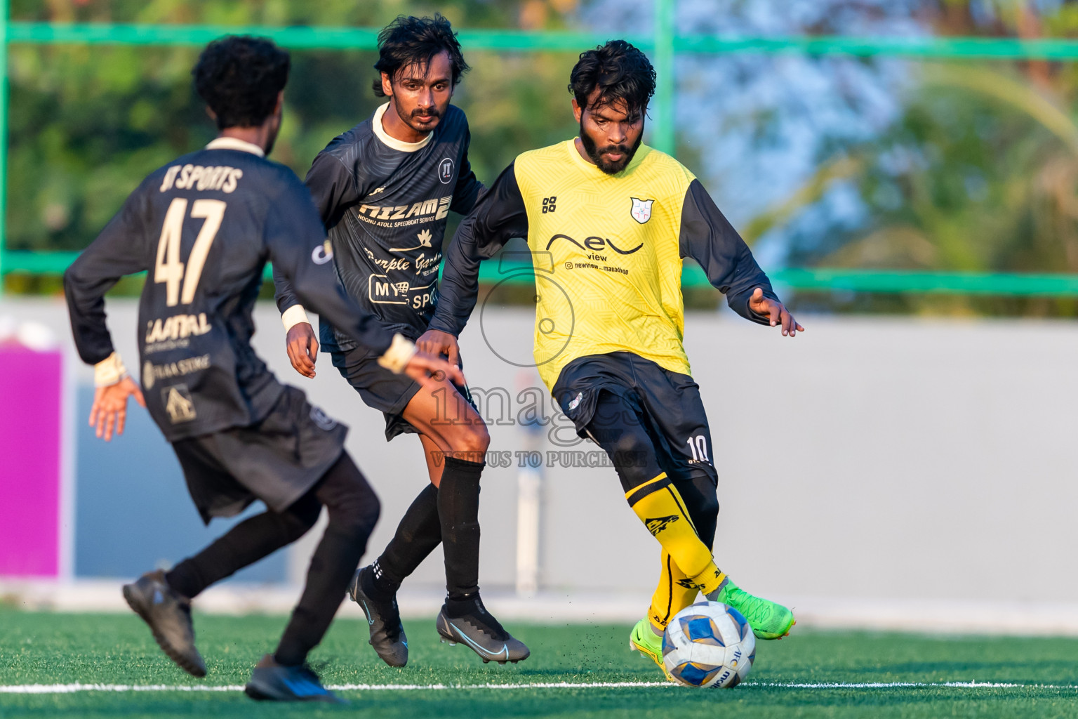 Kanmathi Juniors vs JT Sports from Manadhoo Council Cup 2024 in N Manadhoo Maldives on Wednesday, 21st February 2023. Photos: Nausham Waheed / images.mv