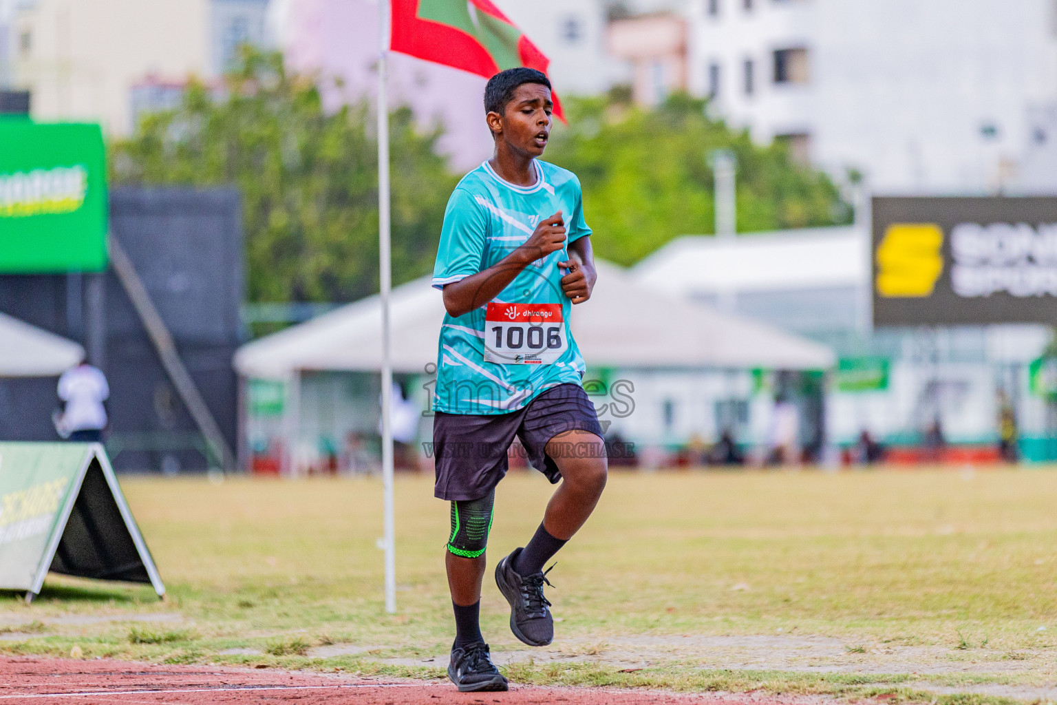 Day 3 of Inter-school Athletics Championship 2025 held in Ekuveni Synthetic Track, Male', Maldives on Wednesday, 08th October 2025. Photos by: Areef Adam  / Images.mv