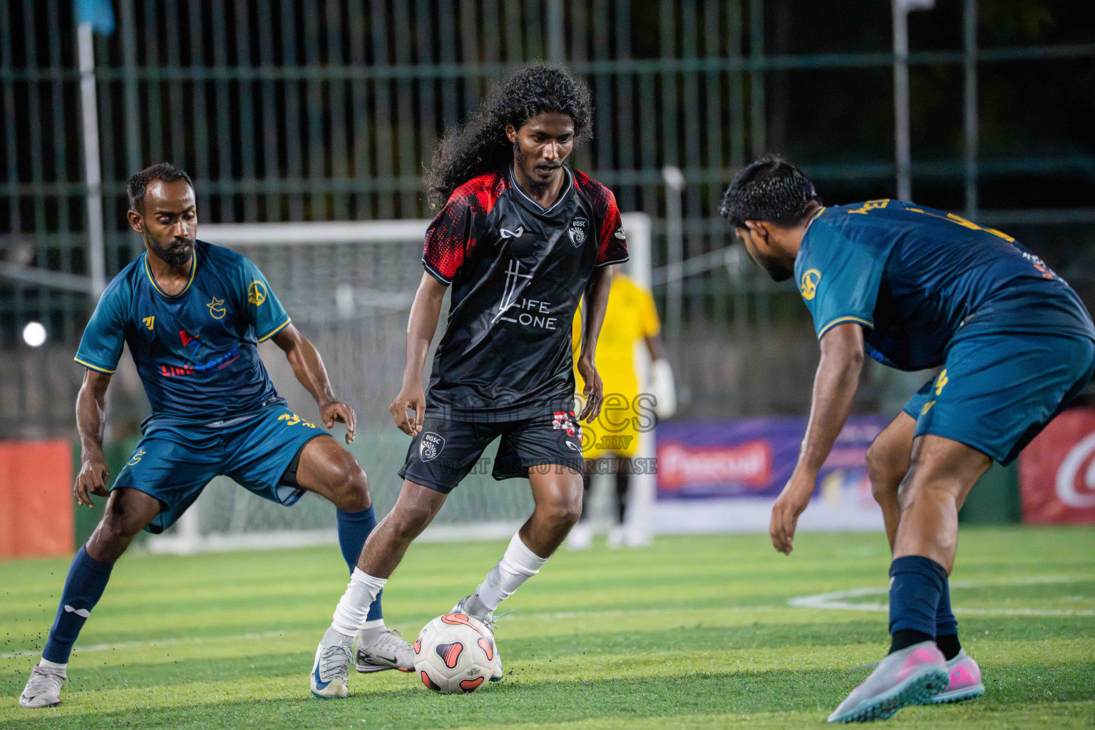 G Star SC VS BGSC in Day 1 - Fonadhoo Youth Futsal Challenge 2025 was held in Fonadhoo Futsal Stadium, L. Fonadhoo, Maldives on Sunday, 26th October 2025 Photos: Arif Rasheed / images.mv