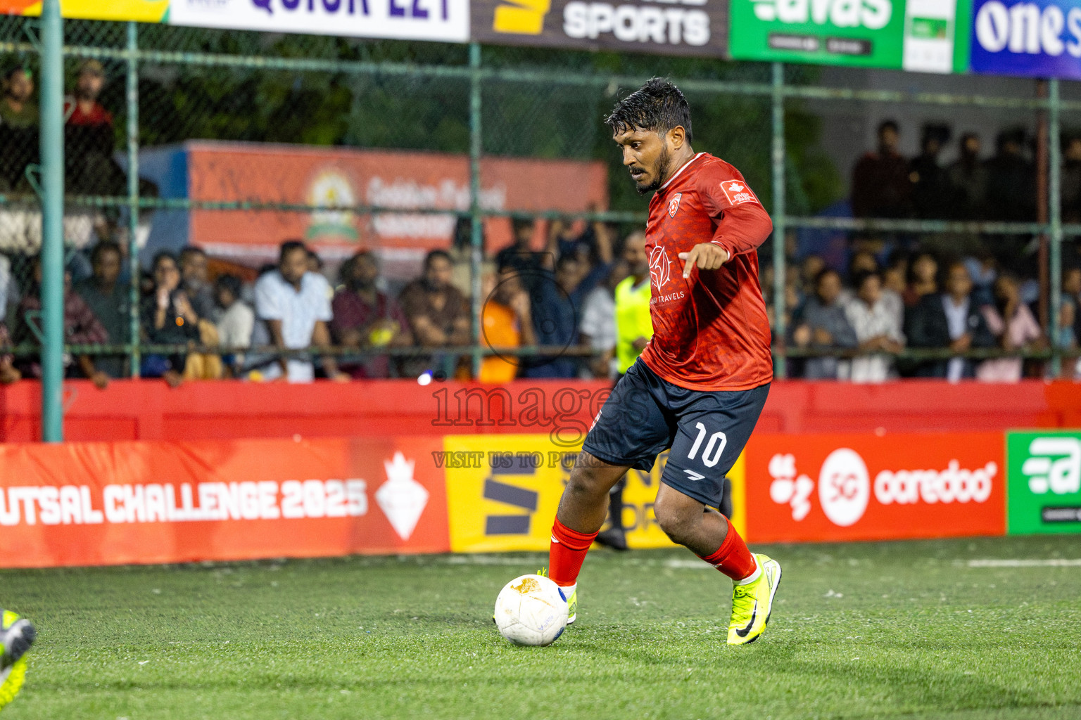 ADh Mahibadhoo VS ADh Kunburudhoo Atoll Round Semi-Final on Day 20 of Golden Futsal Challenge 2025 was held on Friday, 24 January 2025, in Hulhumale', Maldives. 
Photos: Hassan Simah / images.mv