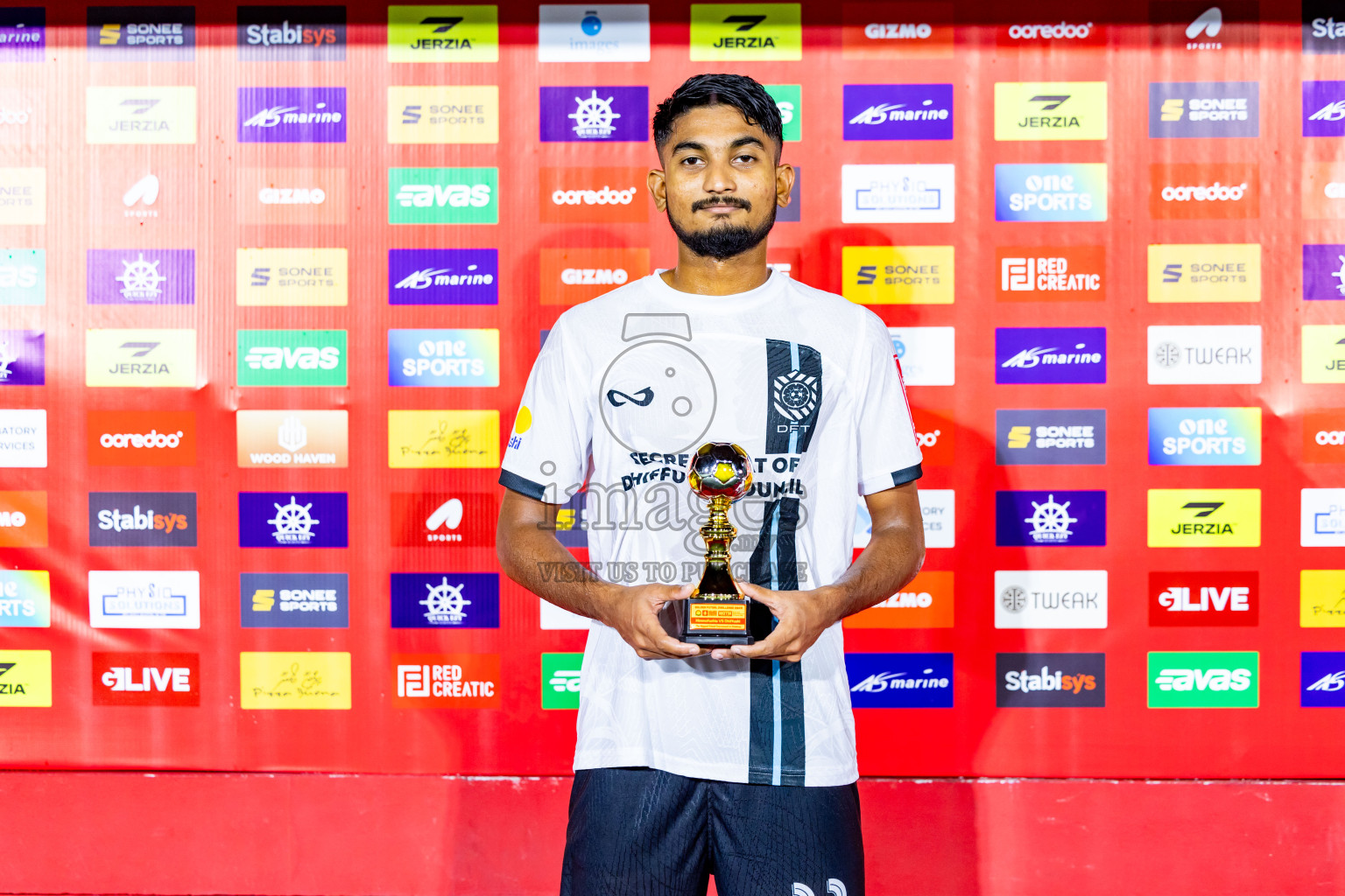 K Himmafushi vs K Dhiffushi in Day 10 of Golden Futsal Challenge 2025 was held on Tuesday, 14th January 2025, in Hulhumale', Maldives Photos: Nausham Waheed / images.mv