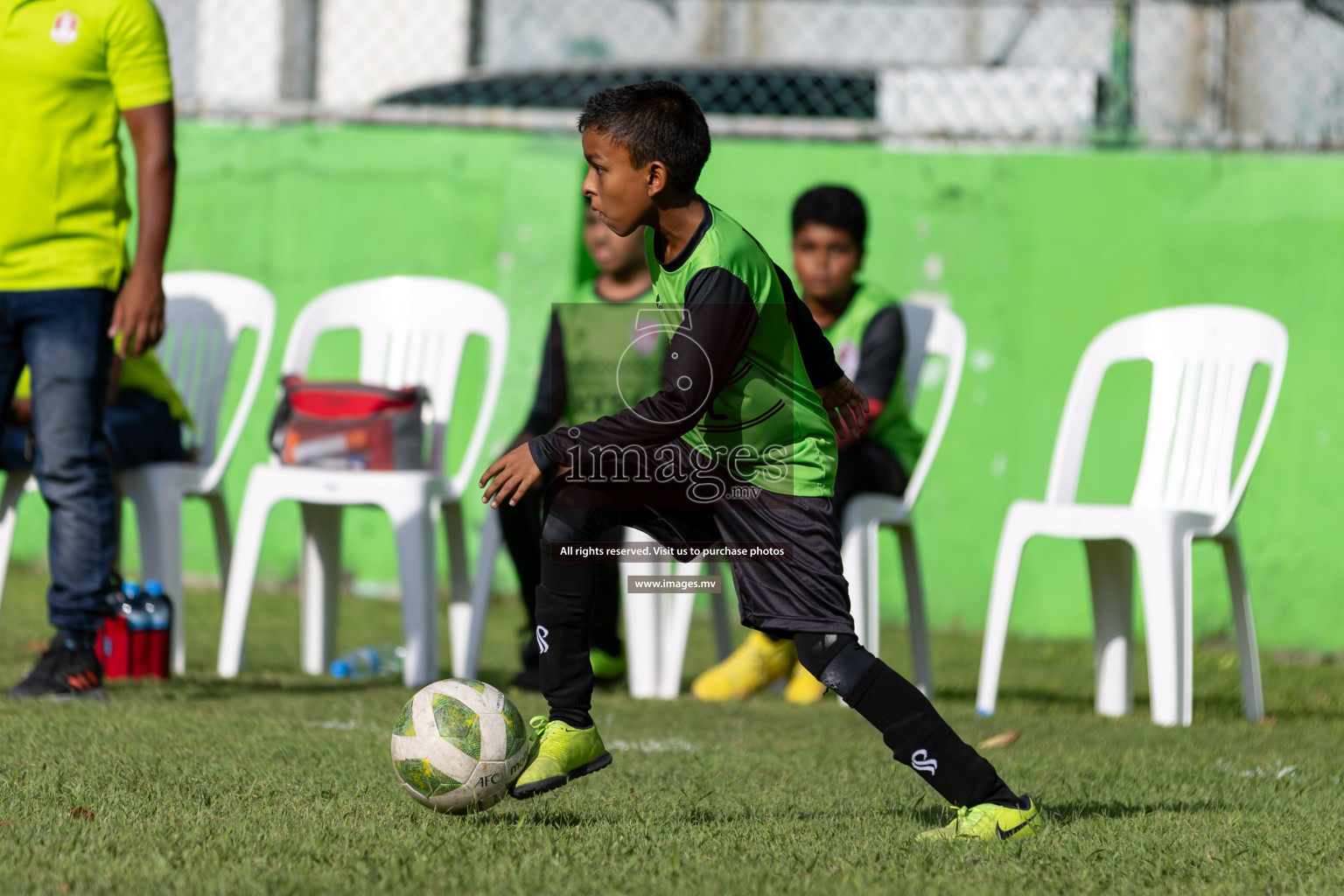 Day 1 of MILO Academy Championship 2023 (U12) was held in Henveiru Football Grounds, Male', Maldives, on Friday, 18th August 2023. Photos: Mohamed Mahfooz Moosa / images.mv