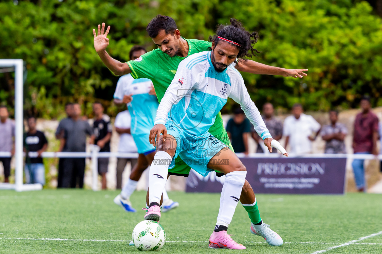 Varu vs Bandos in Semi Finals of Resort League 2025 (North Male Zone) was held on Wednesday, 24th September 2025 in One And Only Reethi Rah Maldives Resort, Photos: Nausham Waheed / images.mv