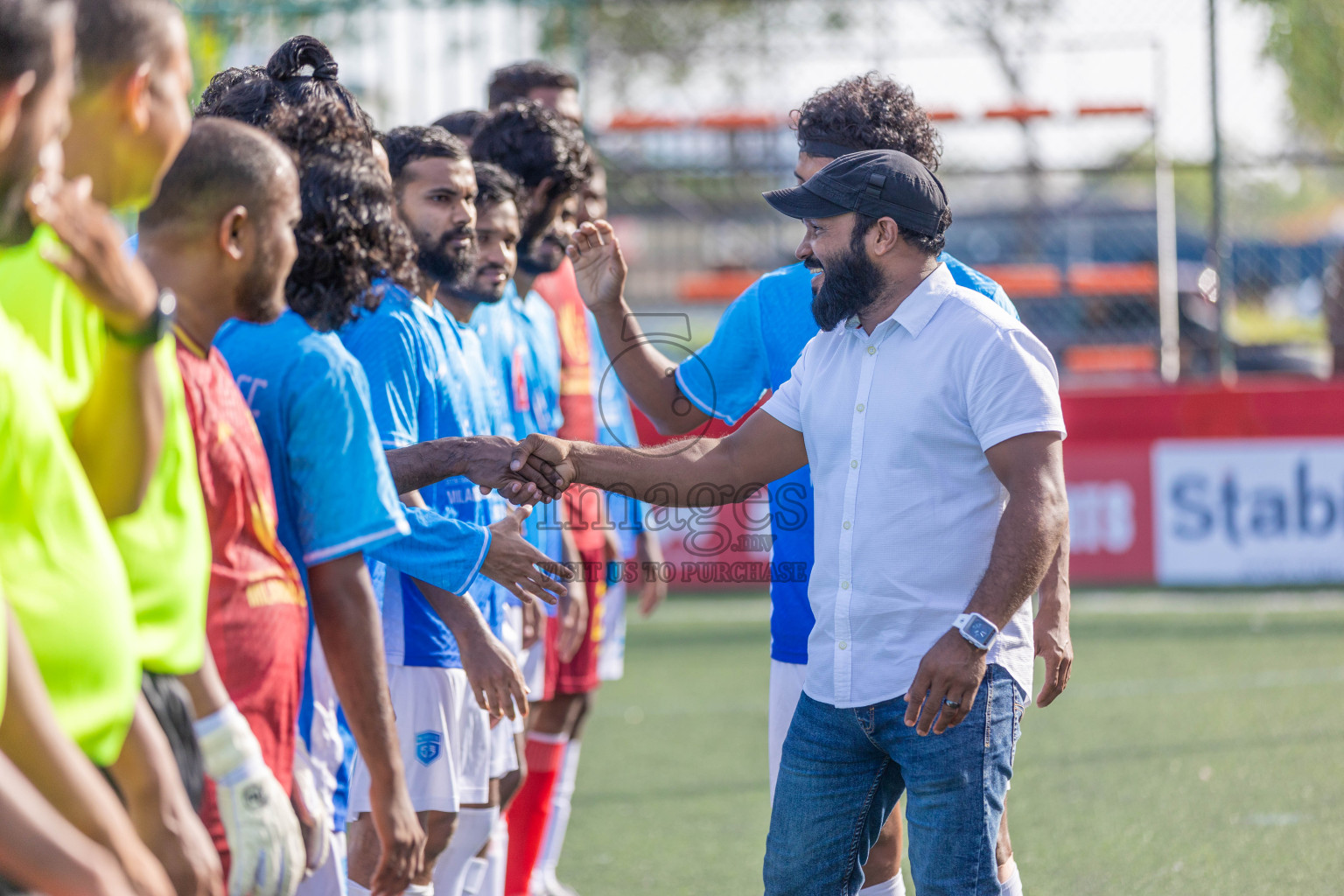 SH. Milandhoo vs Sh. Narudhoo in Day 16 of Golden Futsal Challenge 2025 was held on Monday, 20th January 2025, in Hulhumale', Maldives. Photos: Ismail Thoriq / images.mv