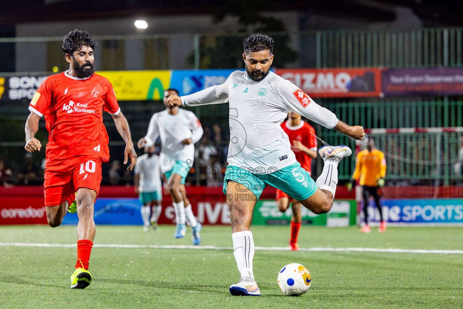 F Dharanboodhoo VS F Nilandhoo in Day 7 of Golden Futsal Challenge 2025 was held on Saturday, 11th January 2025, in Hulhumale', Maldives Photos: Nausham Waheed / images.mv