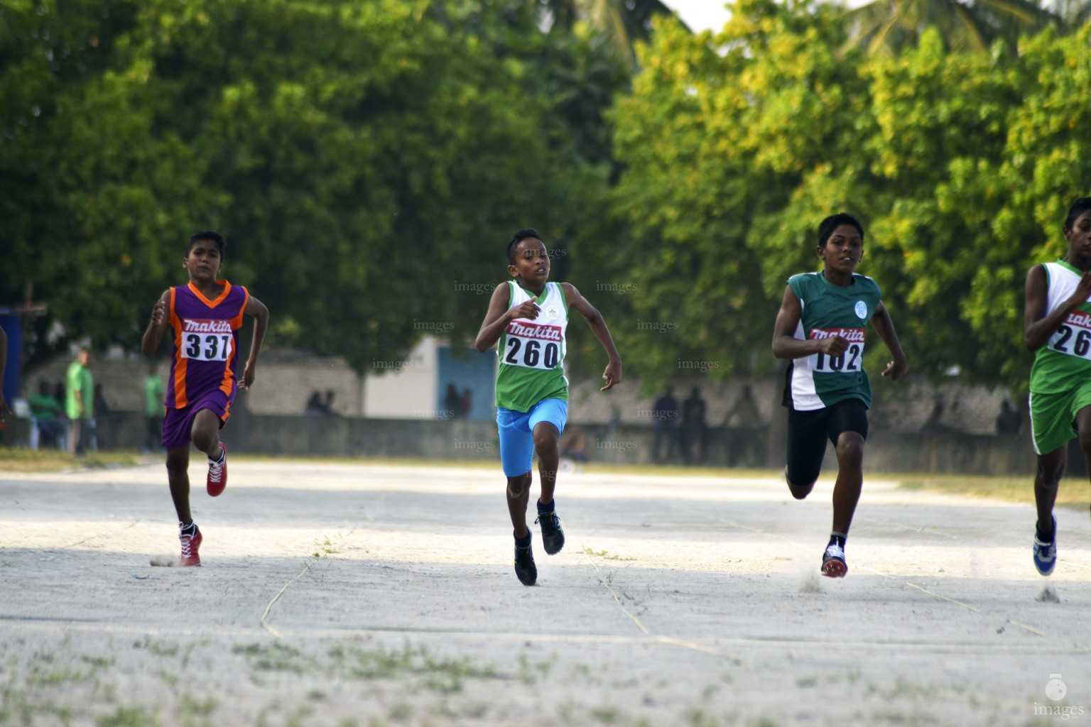 Day 1 of the Nakita Interschool Junior Championship in Kulhudhuffushi', Maldives, Monday, March. 21, 2016. (Images.mv Photo/Jaufar Ali).