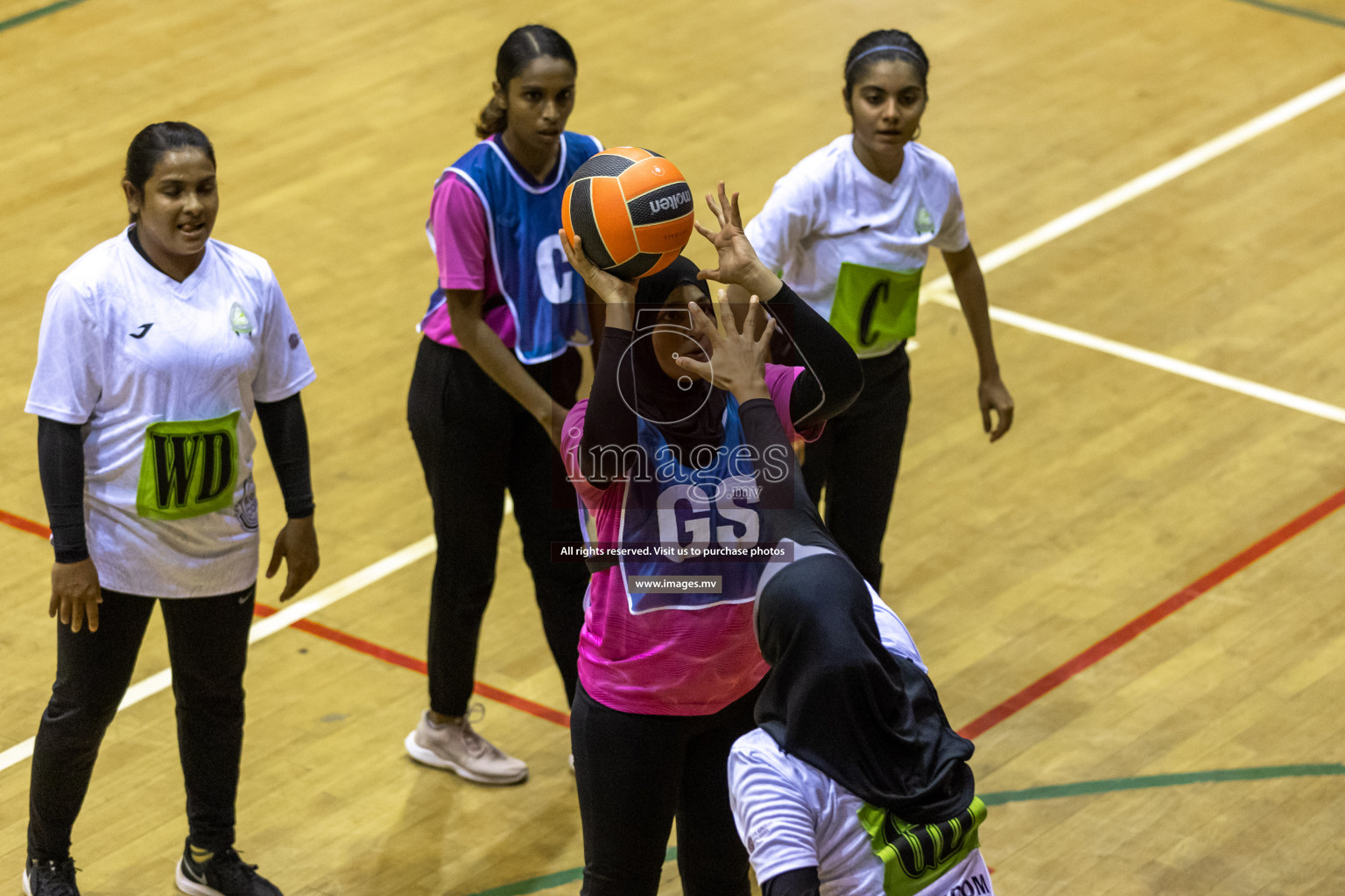 Sports Club Shining Star vs Club Green Streets in the Milo National Netball Tournament 2022 on 17 July 2022, held in Social Center, Male', Maldives. Photographer: Hassan Simah / Images.mv