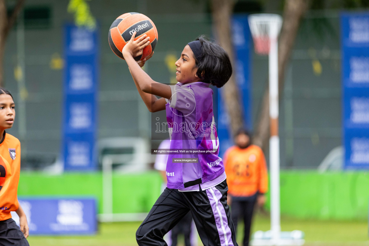 Day 2 of Nestle' Kids Netball Fiesta 2023 held in Henveyru Stadium, Male', Maldives on Thursday, 1st December 2023. Photos by Nausham Waheed / Images.mv