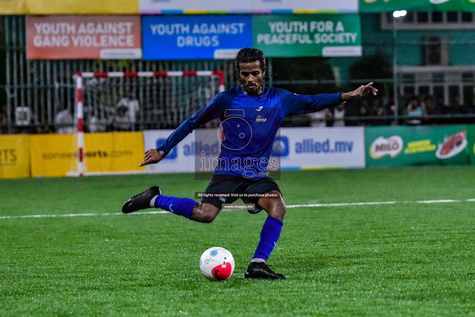 Team Fenaka vs Team Civil Court in Club Maldives Cup 2022 was held in Hulhumale', Maldives on Friday, 14th October 2022. Photos: Nausham Waheed / images.mv