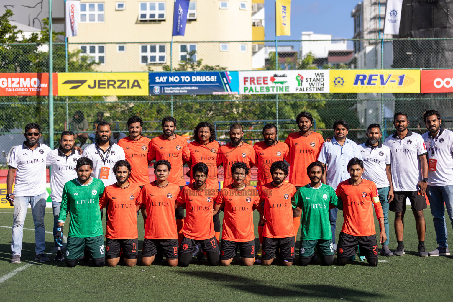 R Alifushi vs R Meedhoo in Day 5 of Golden Futsal Challenge 2024 was held on Friday, 19th January 2024, in Hulhumale', Maldives Photos: Mohamed Mahfooz Moosa / images.mv