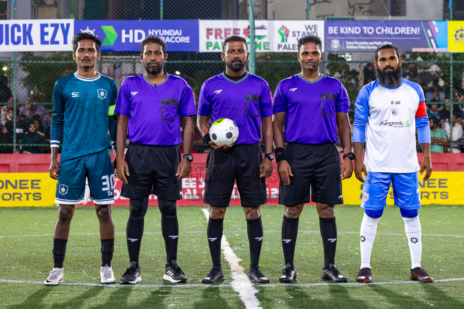 N Kendhikulhudhoo vs R Dhuvaafaru in Zone Round on Day 30 of Golden Futsal Challenge 2024, held on Tuesday , 14th February 2024 in Hulhumale', Maldives
Photos: Ismail Thoriq / images.mv