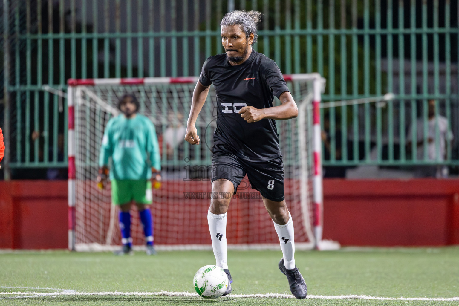 Sheesha vs Roseware in Day 1 of Office League 2025 was held on Wednesday, 16th April 2025 in Hulhumale', Maldives.
Photos: Ismail Thoriq / images.mv