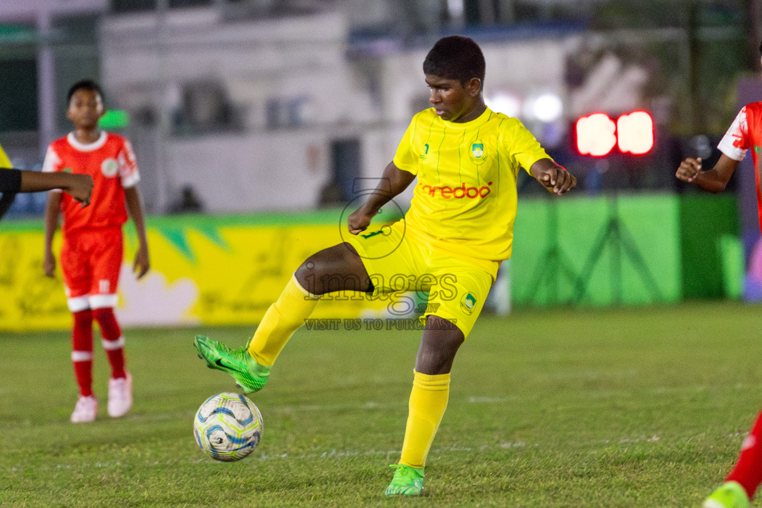 Maziya vs Hurriya (U12) in Day 4 of Dhivehi Youth League 2024 held at Henveiru Stadium on Thursday, 28th November 2024. Photos: Shuu Abdul Sattar/ Images.mv