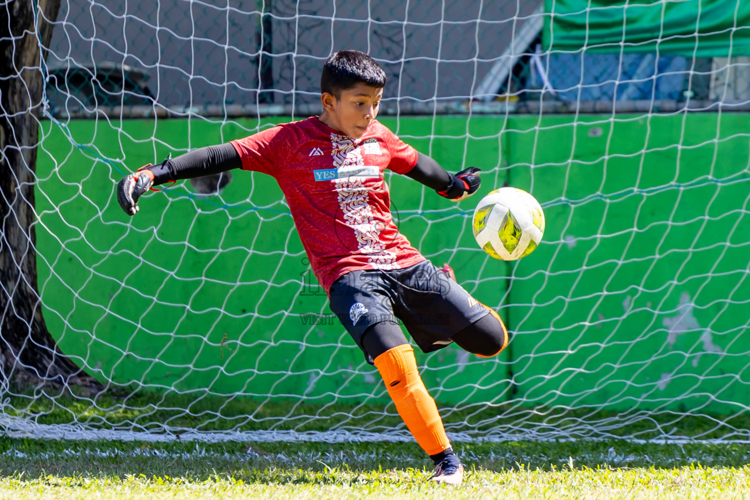 Day 2 of MILO Academy Championship 2025 (U-12) was held at Henveiru Stadium in Male', Maldives on Friday, 2nd May 2025. Photos: Nausham Waheed  / images.mv