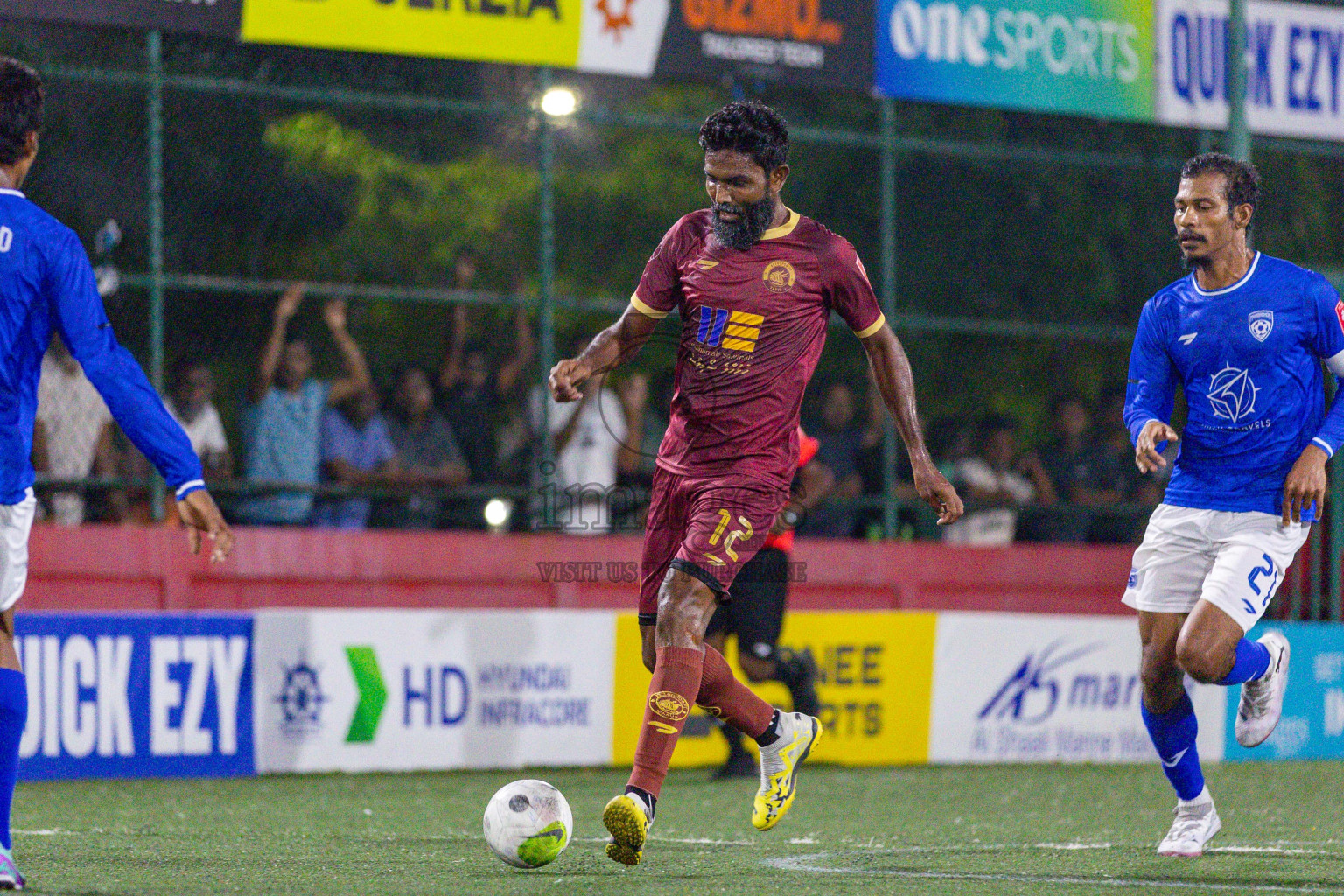 V Keyodhoo vs ADh Mahibadhoo on Day 34 of Golden Futsal Challenge 2024 was held on Monday, 19th February 2024, in Hulhumale', Maldives
Photos: Ismail Thoriq / images.mv