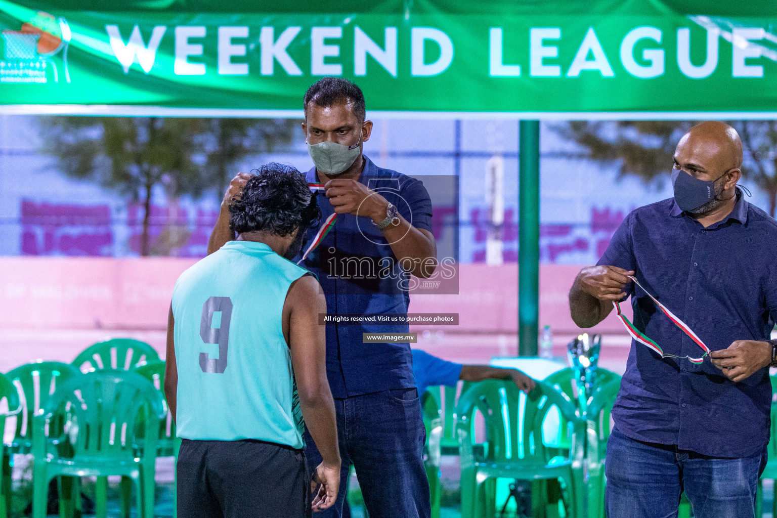 Finals of Weekend League 2021 was held on Monday, 6th December 2021, at Ekuveni Outdoor Basketball court Photos: Ismail Thoriq / images.mv