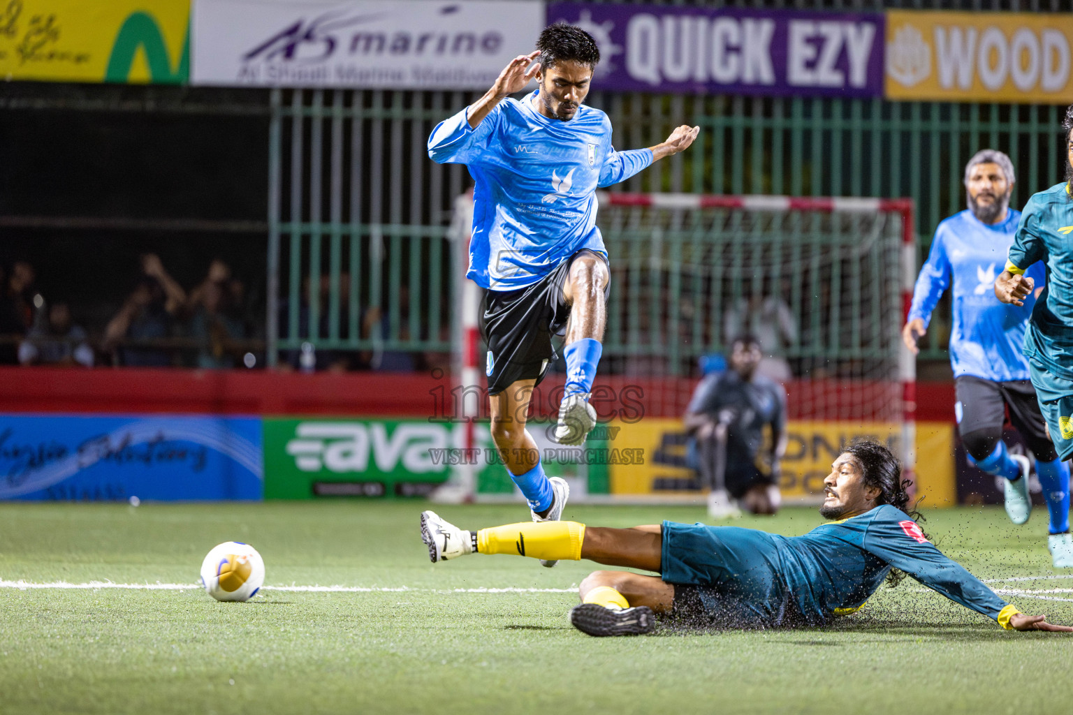 HDh. Hanimaadhoo vs HDh. Neykurendhoo in Day 1 of Golden Futsal Challenge 2025 on Sunday, 5th January 2025, in Hulhumale', Maldives 
Photos: Nausham Waheed / images.mv