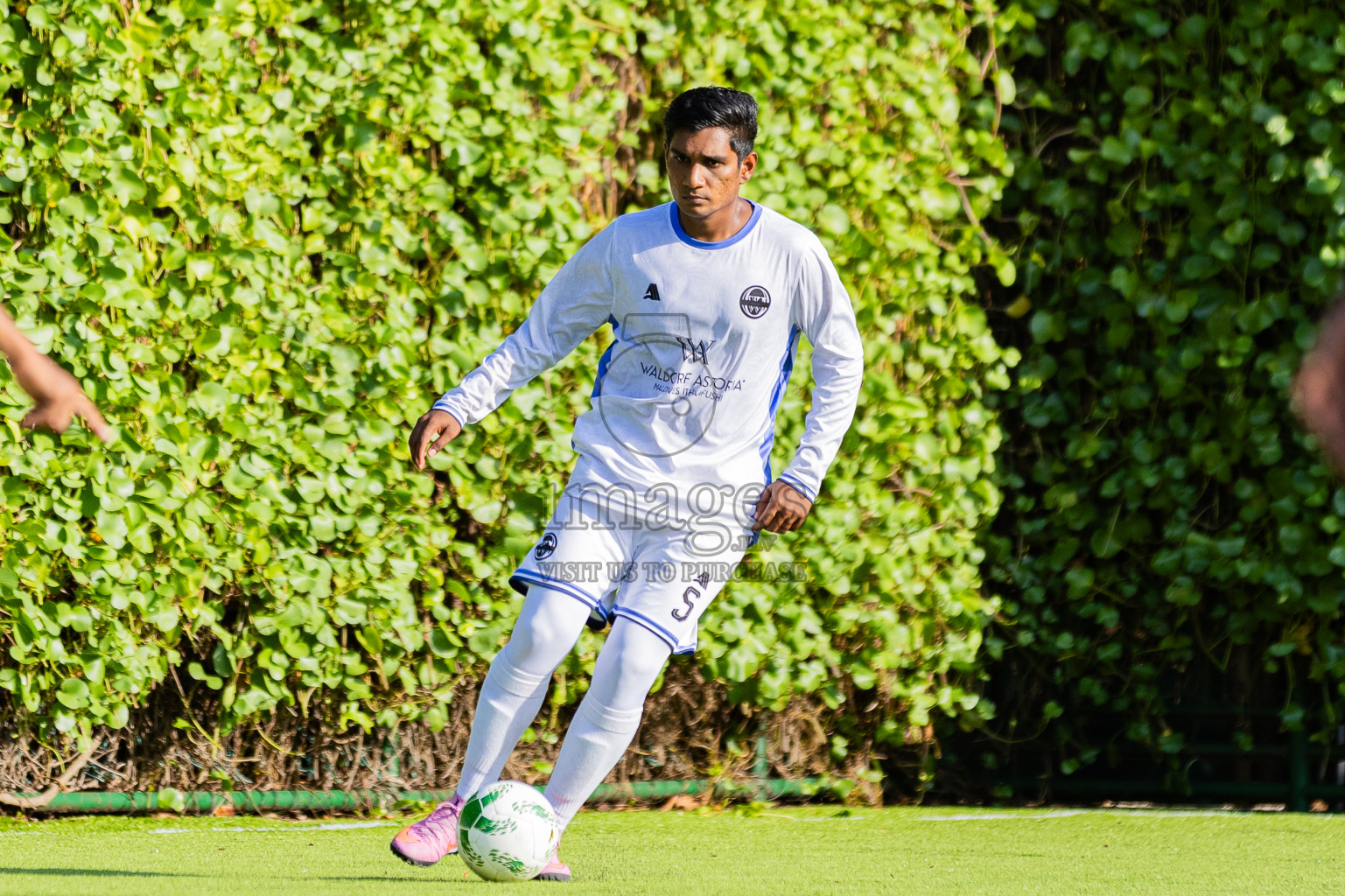 Waldorf Astoria vs Jumeirah Olhaheli in Resort Super League 2025 was held on Tuesday, 28th October 2025 in Jumeirah Olhaheli Island Maldives, Photos: Areef Adam / images.mv