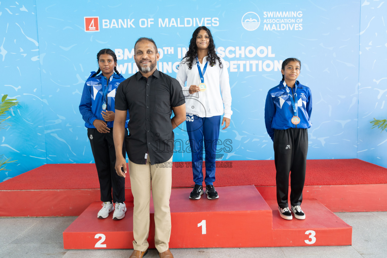 Closing ceremony of BML 20th Inter-School Swimming Competition was held in Hulhumale' Swimming Complex on Saturday, 19th October 2024. 
Photos: Ismail Thoriq