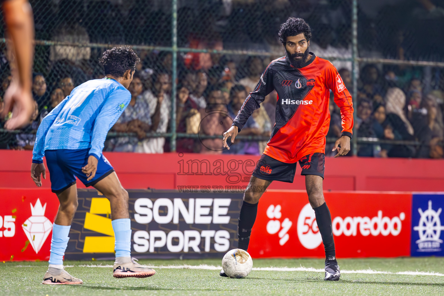 M Dhiggaru vs M Muli in Meemu Atoll Finals in Day 25 of Golden Futsal Challenge 2025 was held on Wednesday , 28th January 2025, in Hulhumale', Maldives. Photos: Ismail Thoriq / images.mv