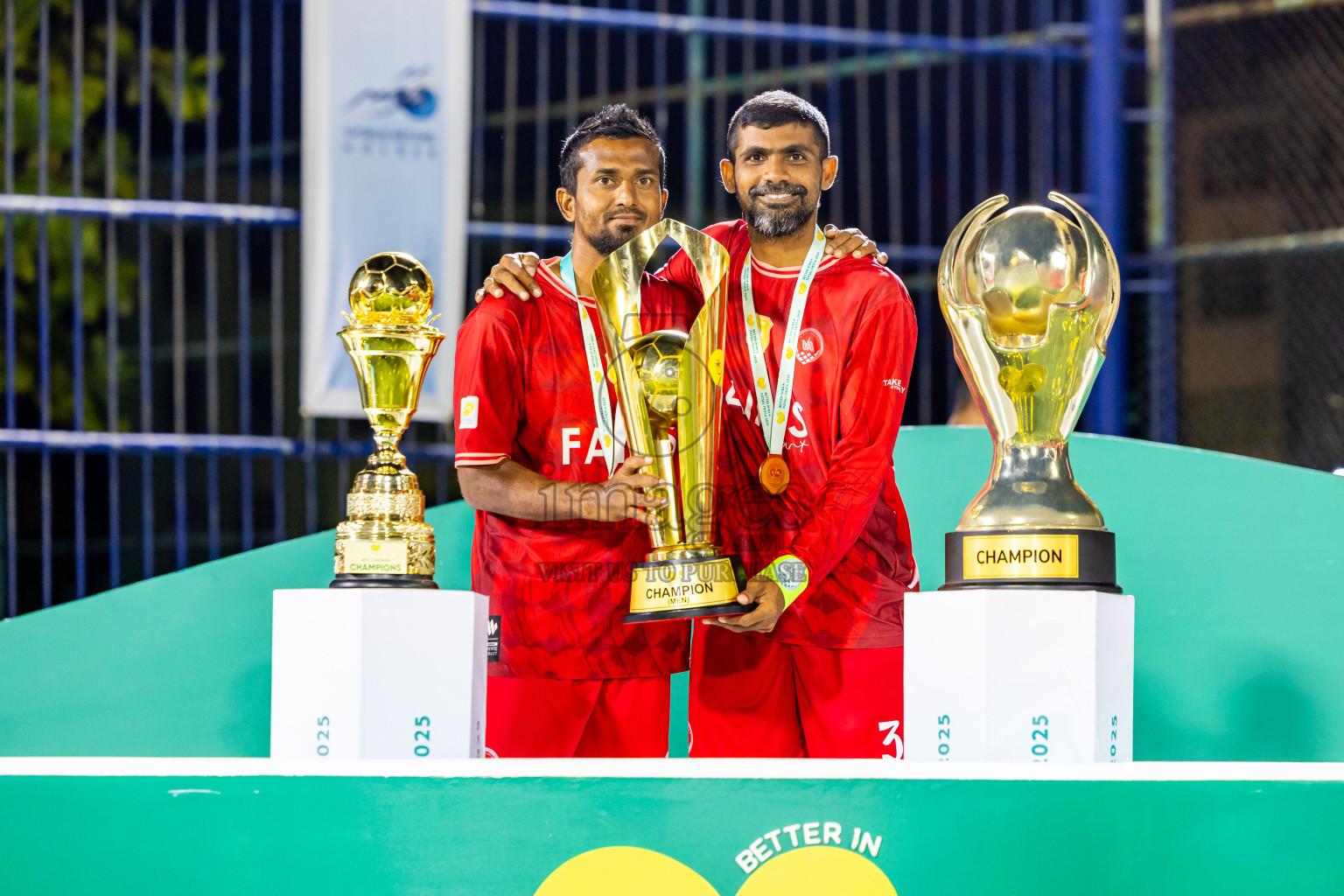 Closing Ceremony of Better in Baa Futsal Fiesta 2025 held in B. Eydhafushi, Maldives on Monday, 17th November 2025. Photos: Nausham Waheed / images.mv