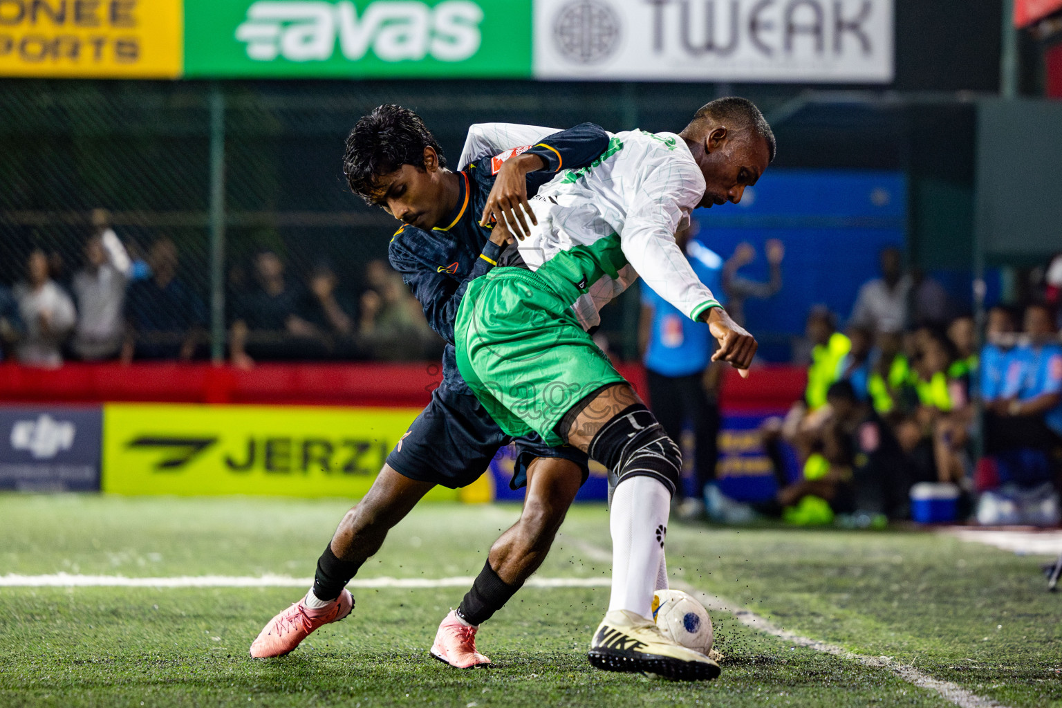 B Thulhaadhoo vs B Fehendhoo in Day 18 of Golden Futsal Challenge 2025 was held on Wednesday, 22nd January 2025, in Hulhumale', Maldives. Photos: Nausham Waheed / images.mv