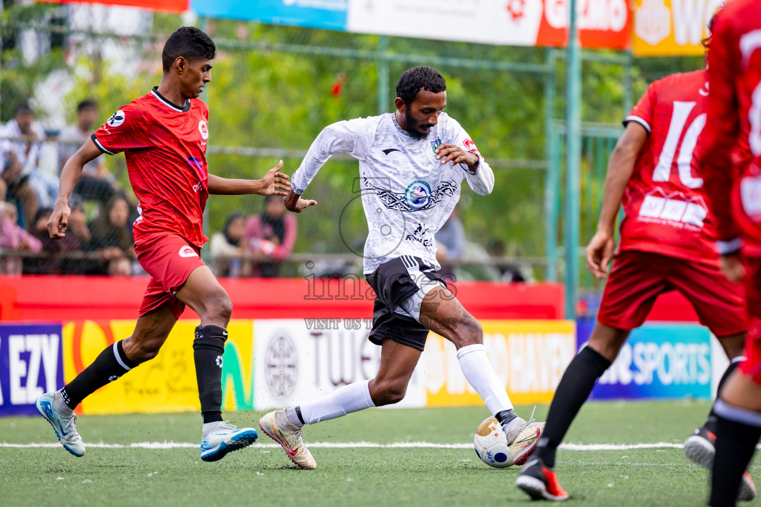GDh Madaveli vs GDh Faresmaathodaa in Day 12 of Golden Futsal Challenge 2025 was held on Thursday, 16th January 2025, in Hulhumale', Maldives Photos: Nausham Waheed  / images.mv