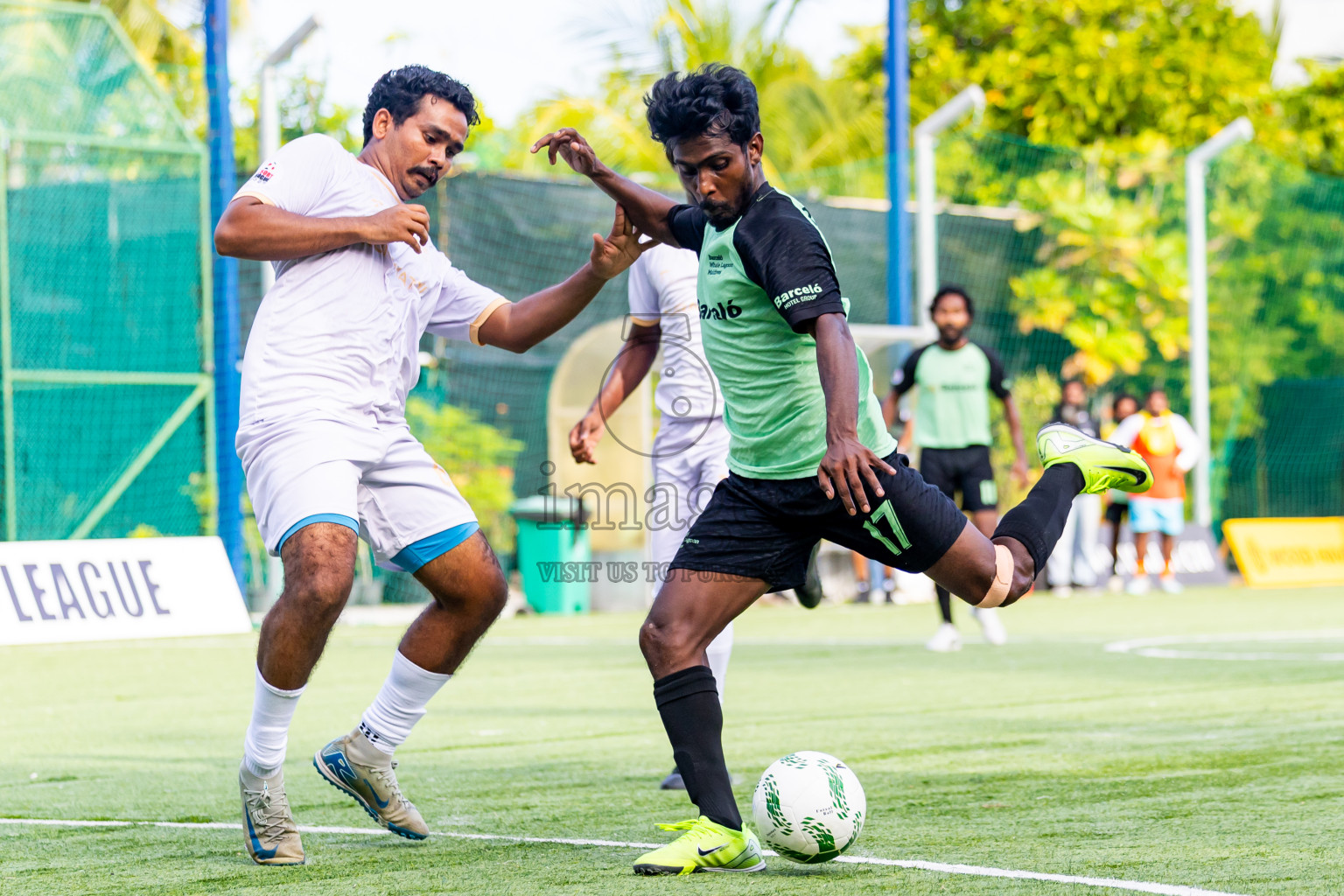 Kuramathi vs Barcelo in Day 6 of Resort League 2025 (Ari Zone) was held on Wednesday, 25th June 2025 in Conrad Maldives Rangali Island, Alif Dhaalu Atoll, Maldives. Photos: Nausham Waheed / images.mv