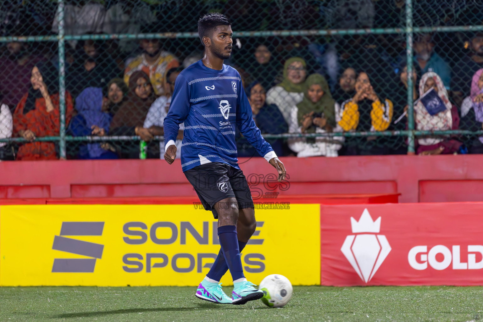 K Gaafaru vs K Kaashidhoo on Day 34 of Golden Futsal Challenge 2024 was held on Monday, 19th February 2024, in Hulhumale', Maldives
Photos: Ismail Thoriq / images.mv