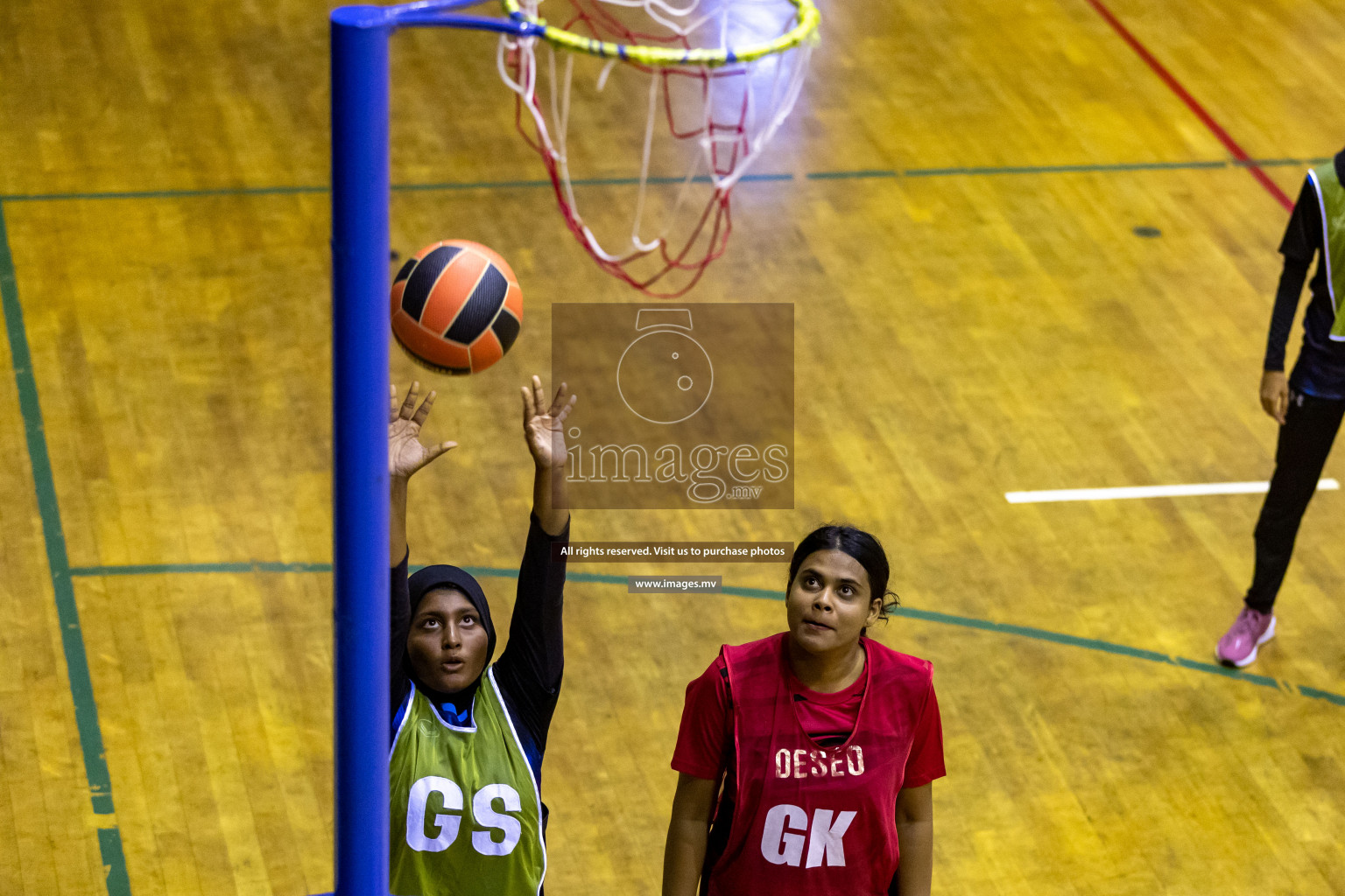 Lorenzo Sports Club vs Youth United Sports Club in the Milo National Netball Tournament 2022 on 20 July 2022, held in Social Center, Male', Maldives. Photographer: Hassan Simah / Images.mv