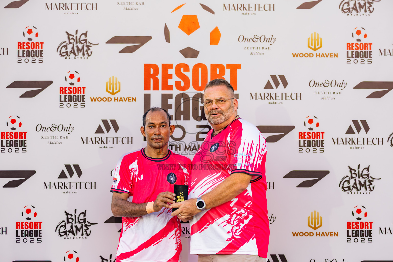 Oblu Experience vs FSM Kuda Huraa in Resort League 2025 (North Male Zone) day 13 was held on Monday, 15th September 2025 in One And Only Reethi Rah Maldives Resort, Photos: Areef Adam / images.mv