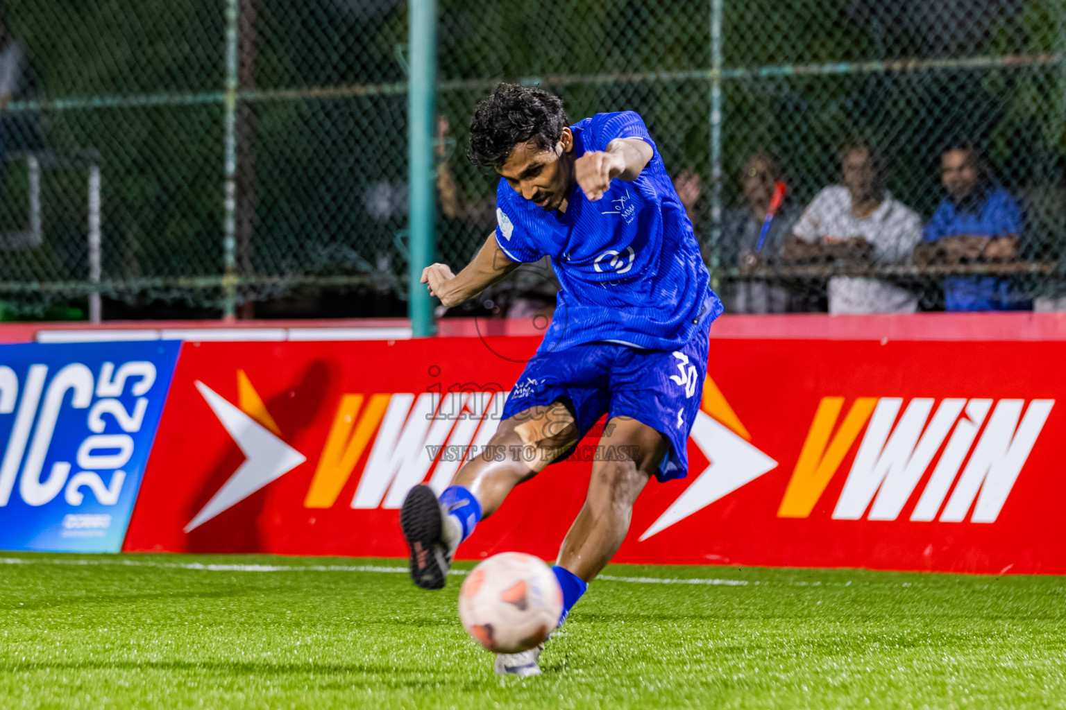 MMA SC vs Viyares in Day 9 of Club Maldives Cup Classic 2025 was held in Rehendi Futsal Ground, Hulhumale', Maldives on Monday, 22nd September 2025. Photos: Areef Adam / images.mv