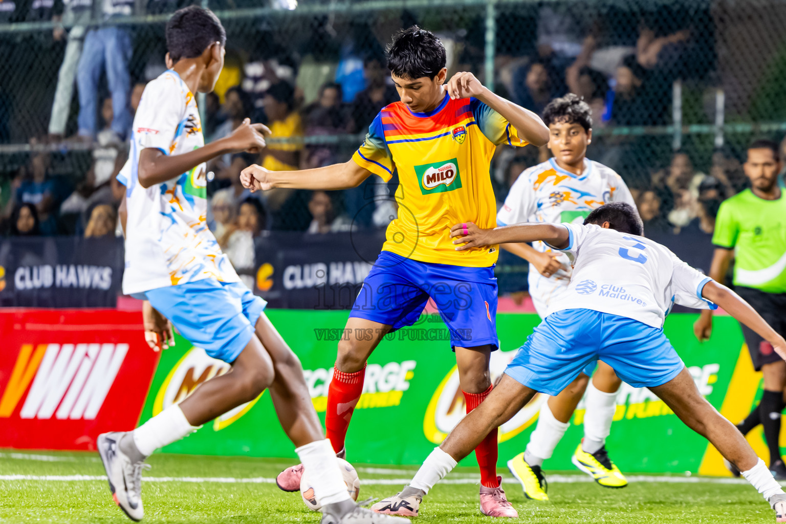 Arena vs Hawks in the Final of Milo Sector League 2025 was held in Rehendhi Futsal Ground, Hulhumale', Maldives on Tuesday, 18th November 2025. Photos: Nausham Waheed  / images.mv