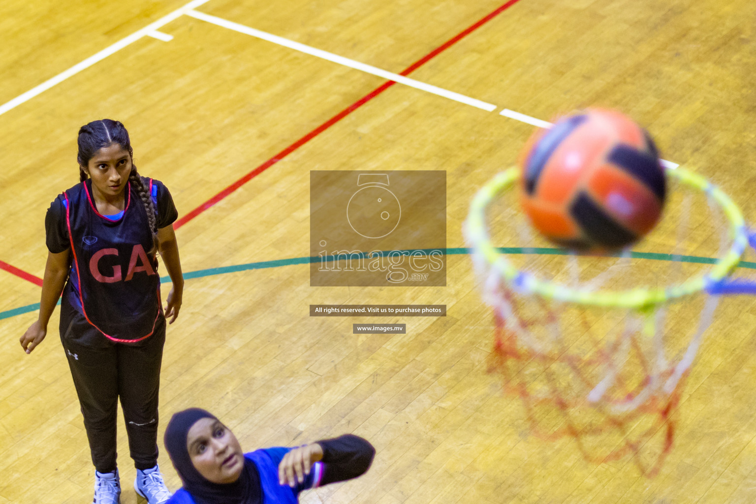 Xenith Sports Club vs Youth United Sports Club in the Milo National Netball Tournament 2022 on 18 July 2022, held in Social Center, Male', Maldives. Photographer: Shuu, Hassan Simah / Images.mv