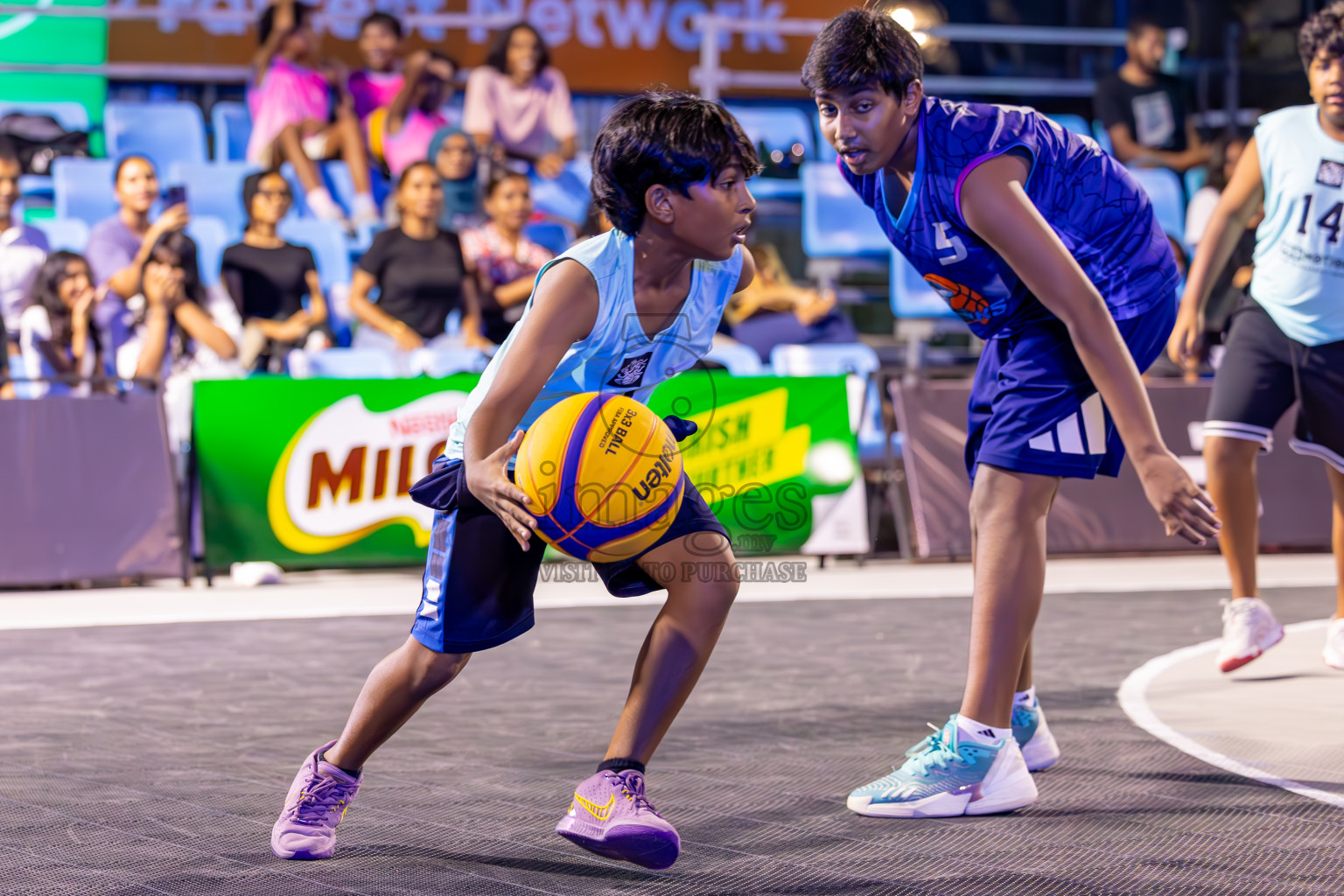 Day 3 of MILO Ramadan 3x3 Challenge 2024 was held in Ekuveni Outdoor Basketball Court at Male', Maldives on Thursday, 14th March 2024.
Photos: Ismail Thoriq / images.mv