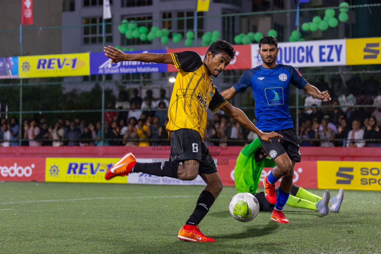 HA Vashafaru vs HA Hoarafushi in Day 5 of Golden Futsal Challenge 2024 was held on Friday, 19th January 2024, in Hulhumale', Maldives Photos: Mohamed Mahfooz Moosa / images.mv