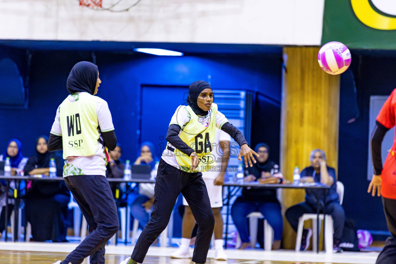 Club Matrix vs Club Green Streets in Division 1 of National Netball Tournament 2025 held in Ekuveni Netball Court at Male', Maldives on Saturday, 24th May 2025. Photos: Hassan Simah / images.mv